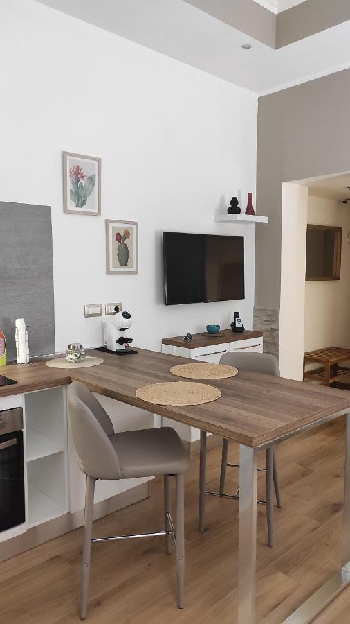 Marina Apartments Catanzaro Bagian luar foto